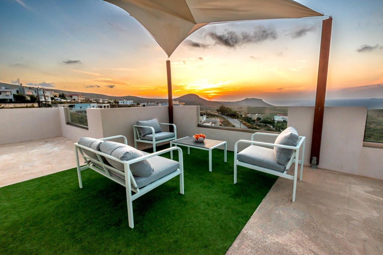 3 Bedroom Villa With Stunning Sea View & Private Parking Eléa Kültér fotó